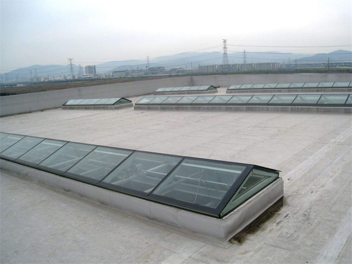 
三角型排烟天窗
